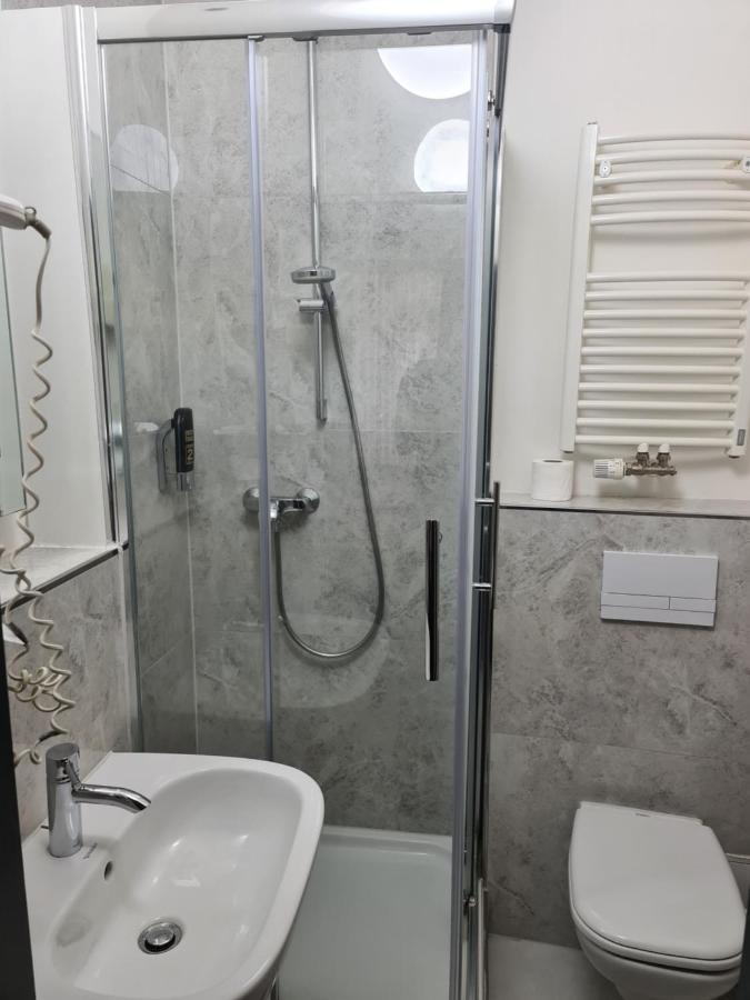 Altan Hotel Hambourg Extérieur photo