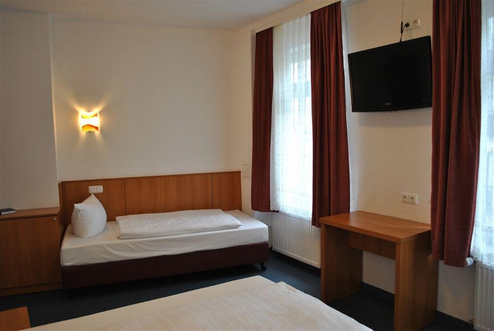 Altan Hotel Hambourg Extérieur photo