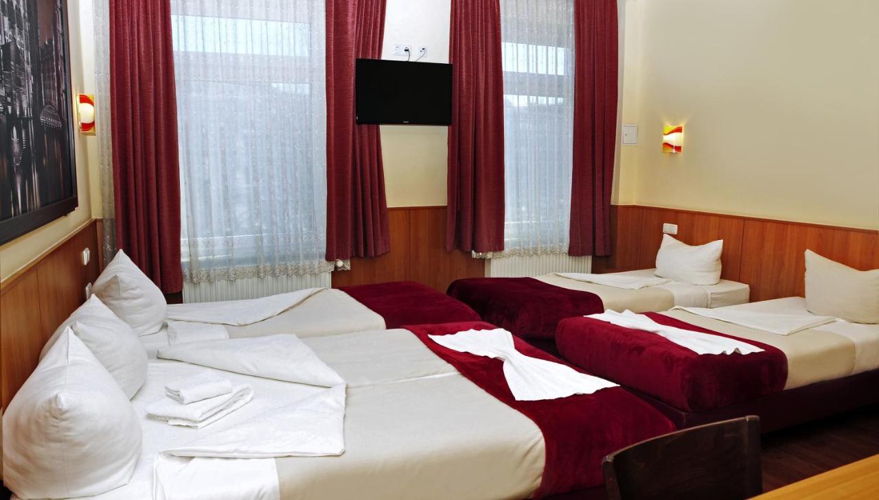 Altan Hotel Hambourg Extérieur photo