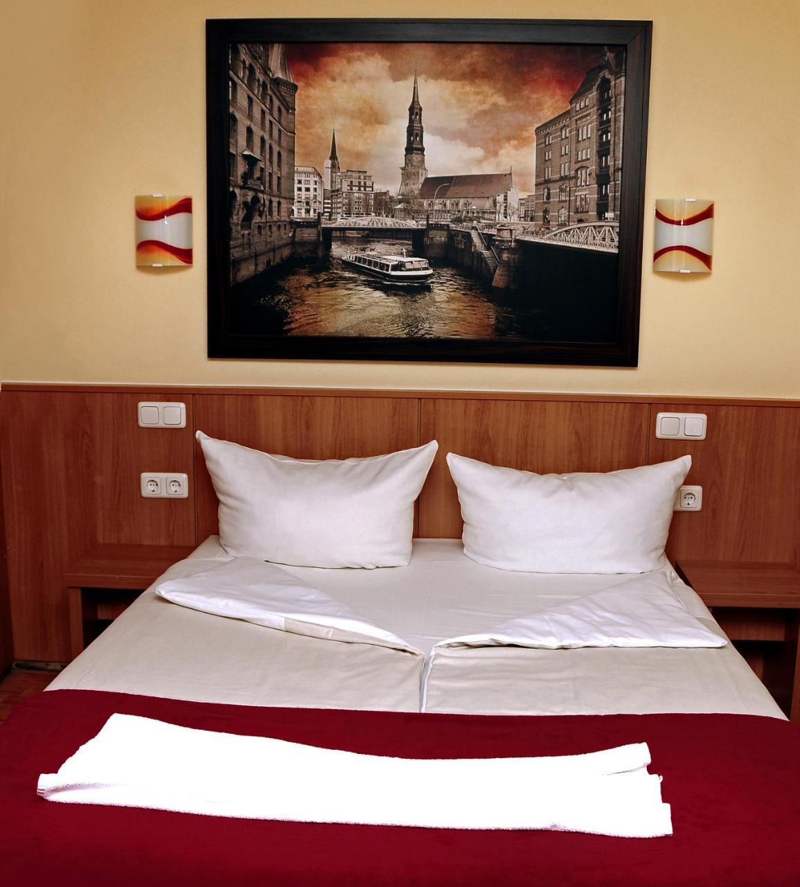 Altan Hotel Hambourg Extérieur photo